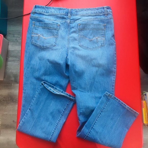 Faded Glory boot medium washed blue jeans women's size 18 - Picture 3 of 8